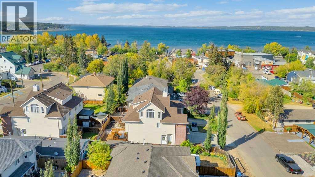 5024 47 Street, Sylvan Lake