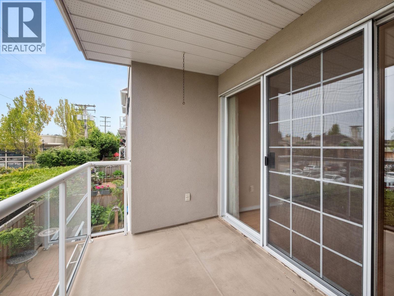 #204-1140 55 Street, Delta