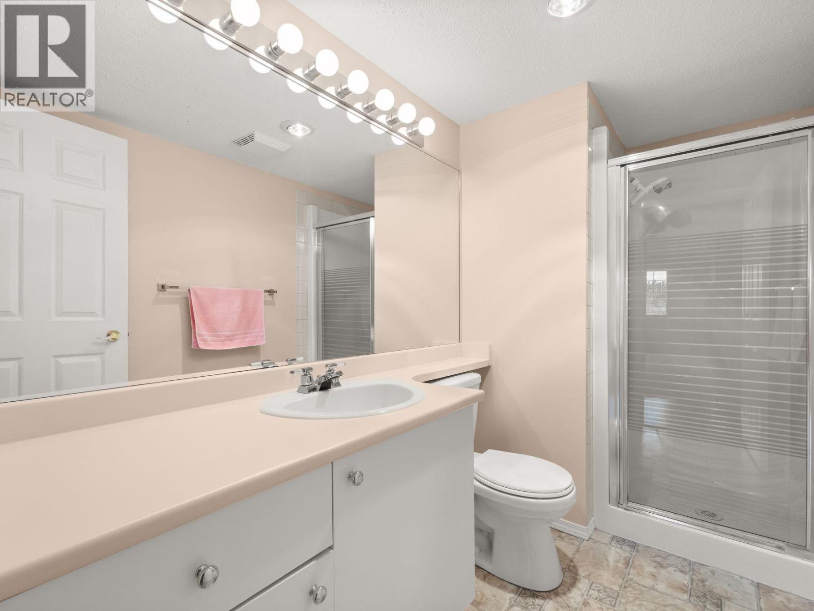 #204-1140 55 Street, Delta