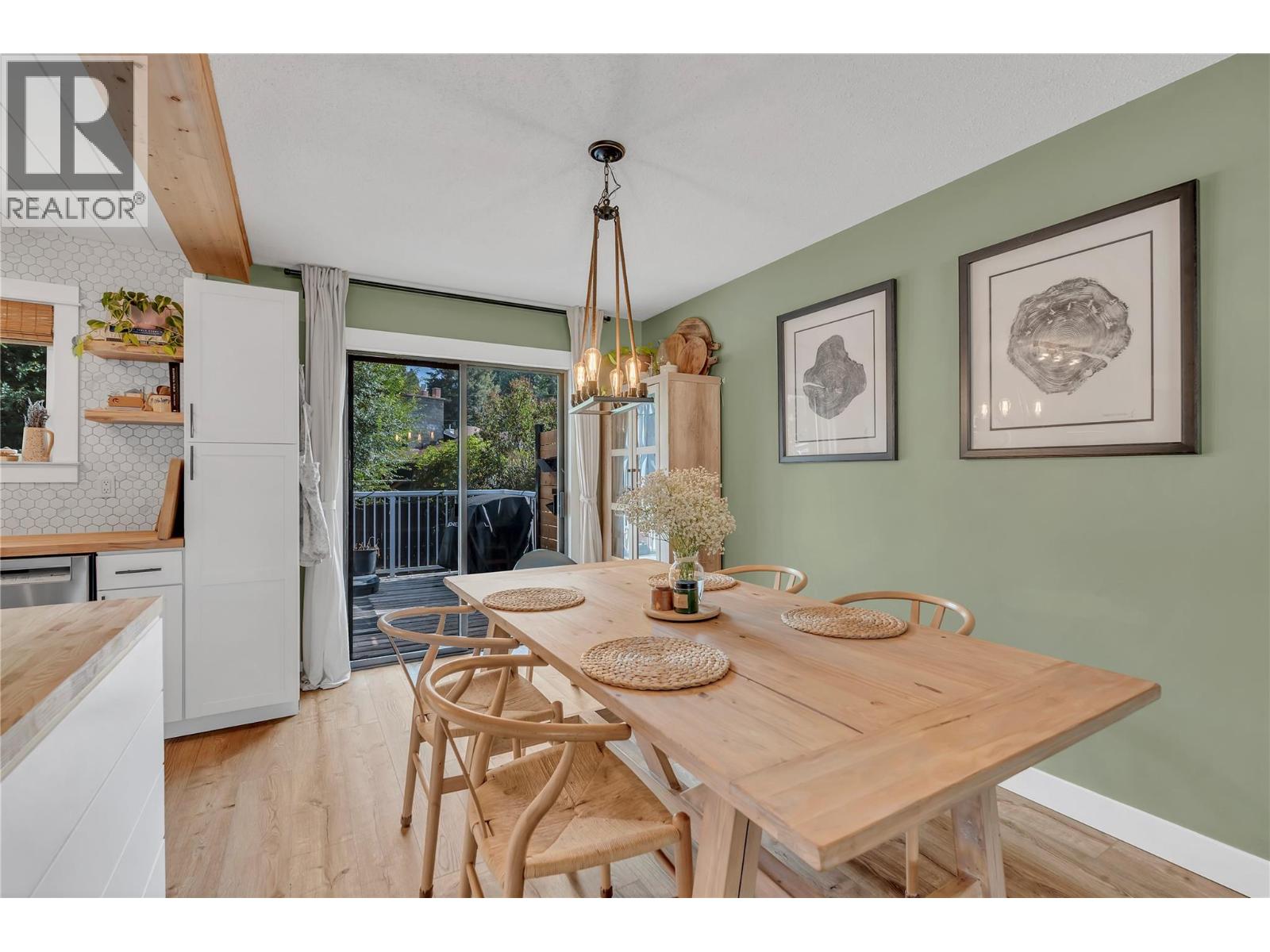 105 GROVE Street, Princeton