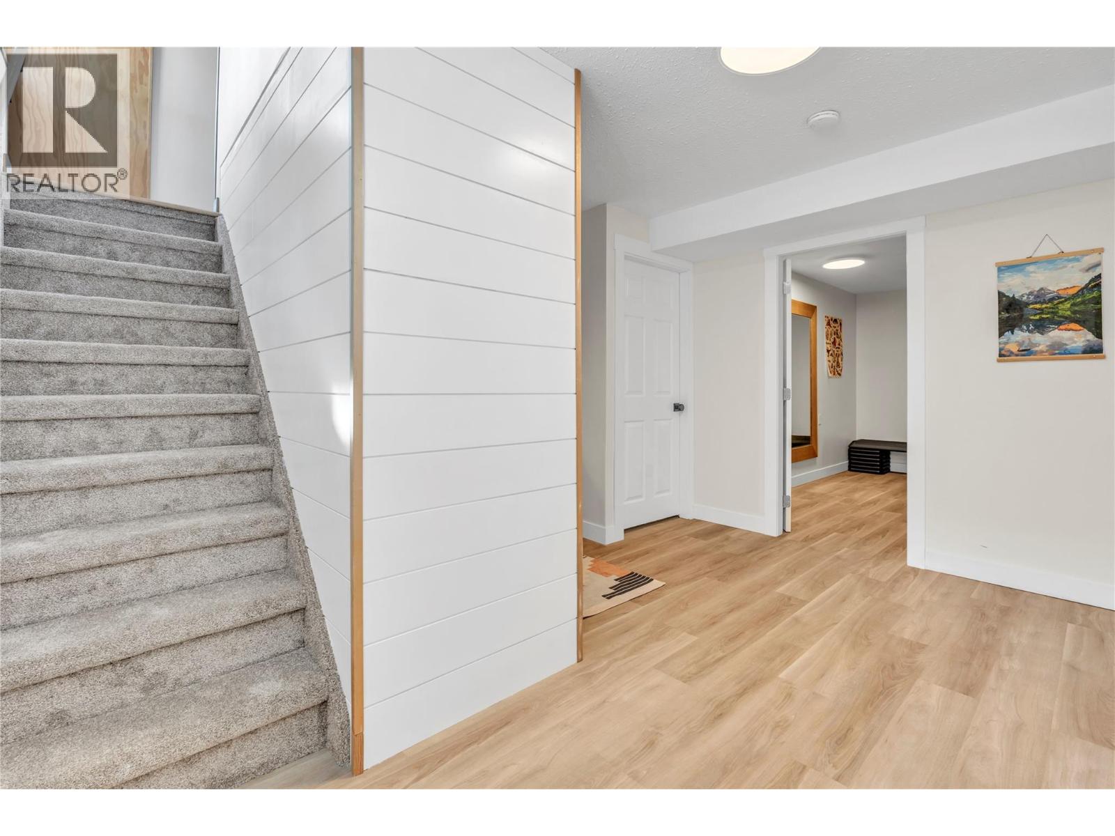 105 GROVE Street, Princeton