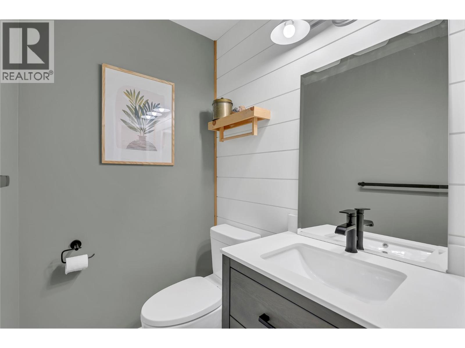 105 GROVE Street, Princeton