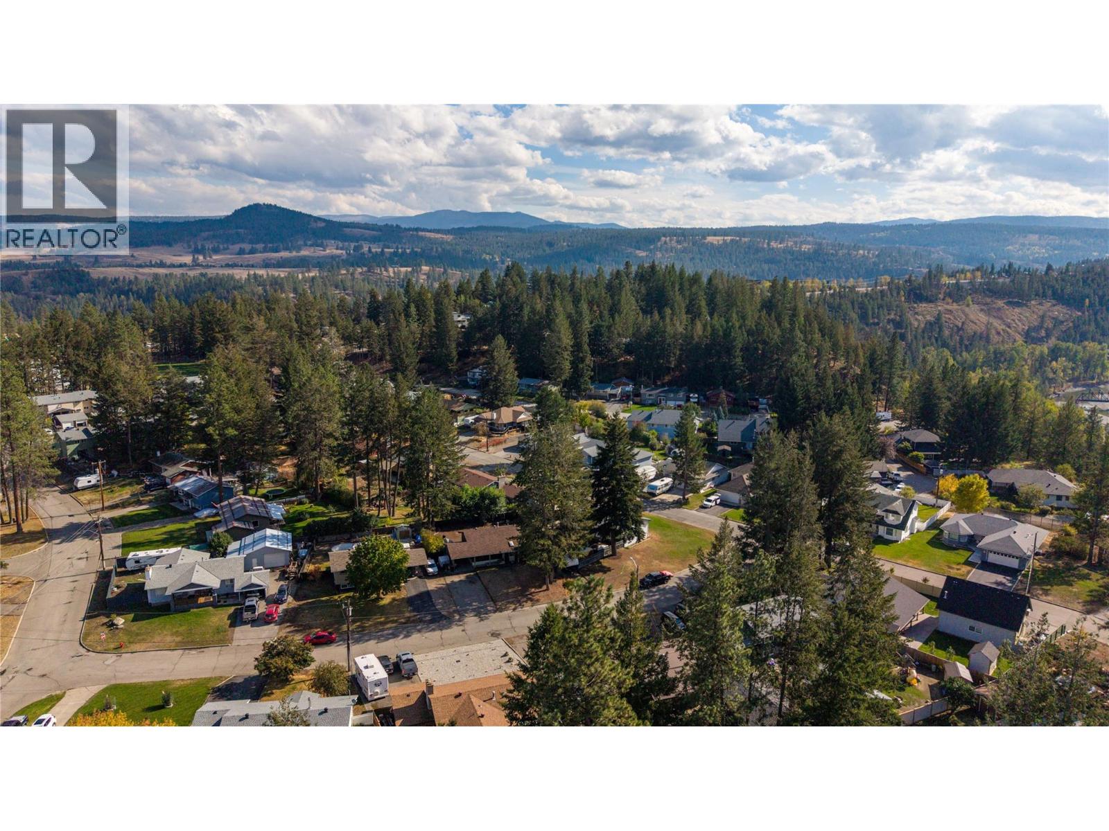 105 GROVE Street, Princeton