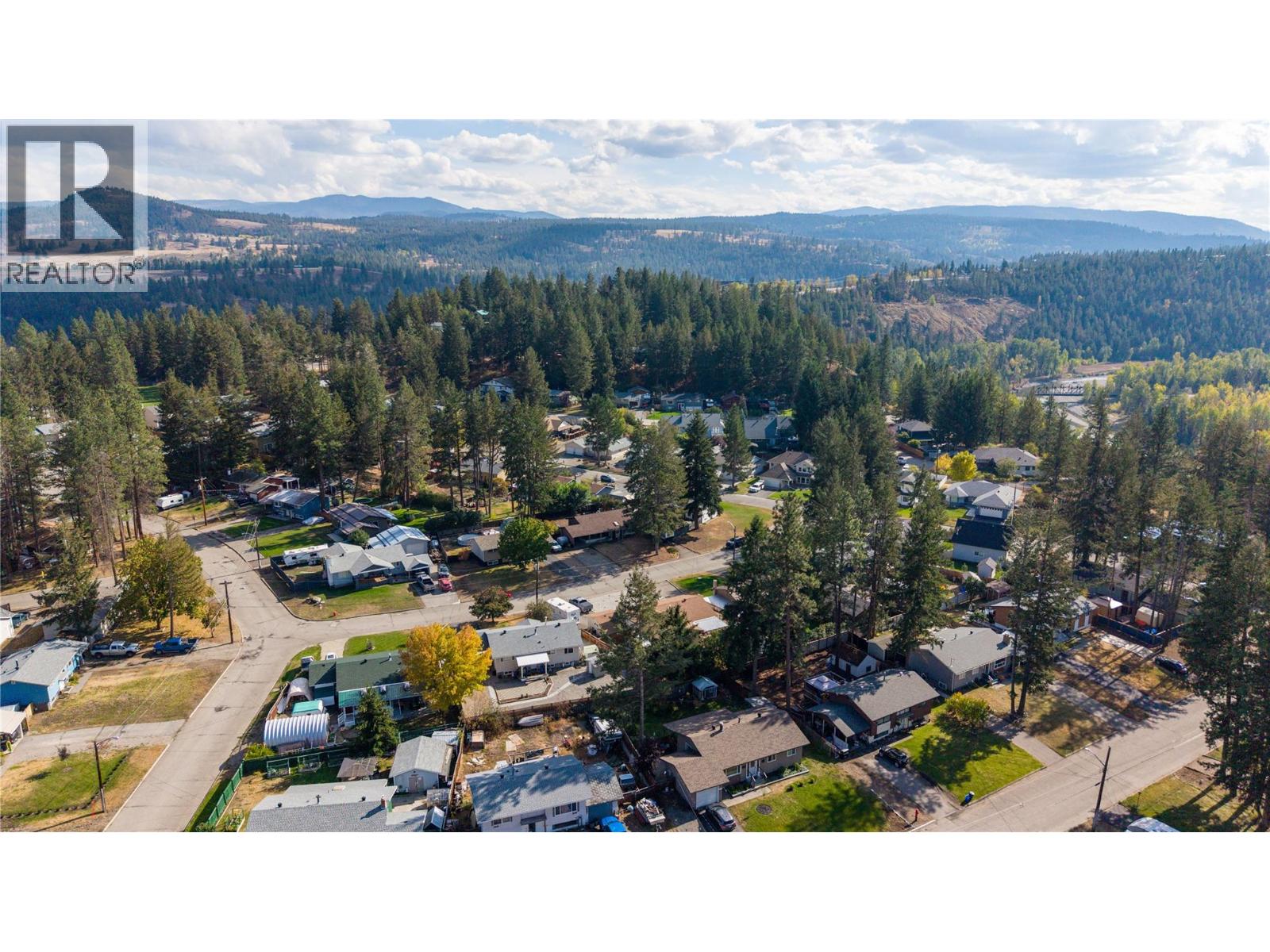 105 GROVE Street, Princeton