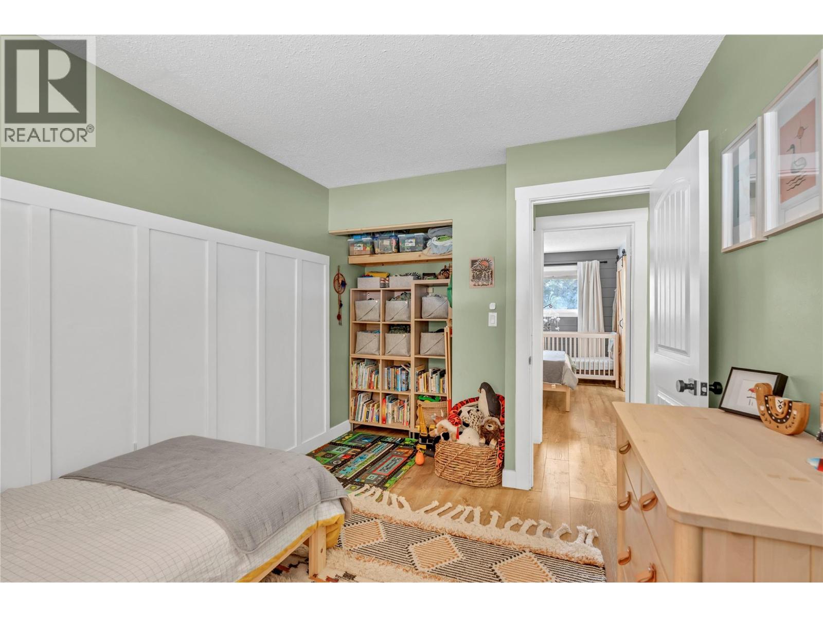 105 GROVE Street, Princeton