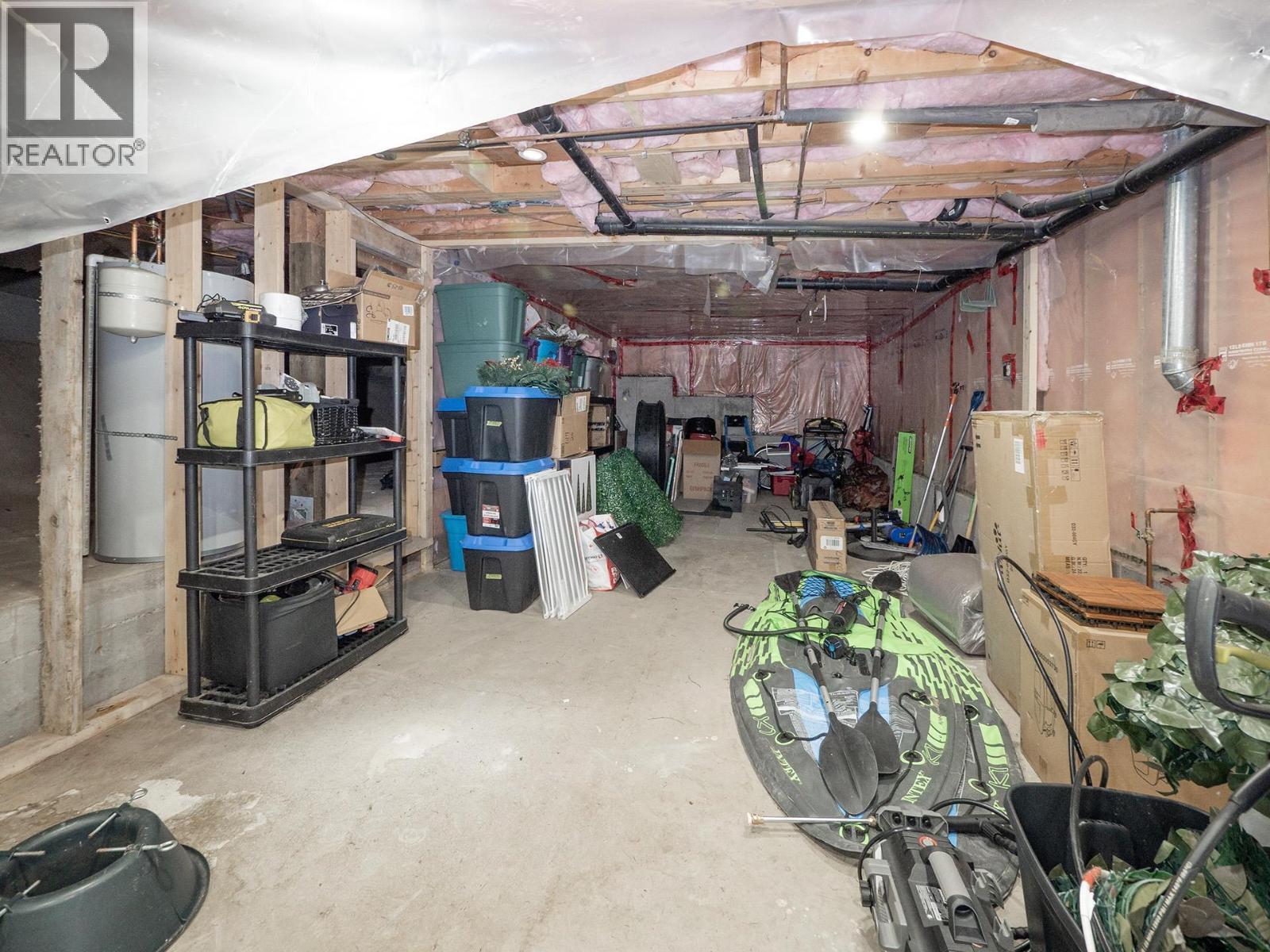 617 GOWER POINT ROAD, Gibsons