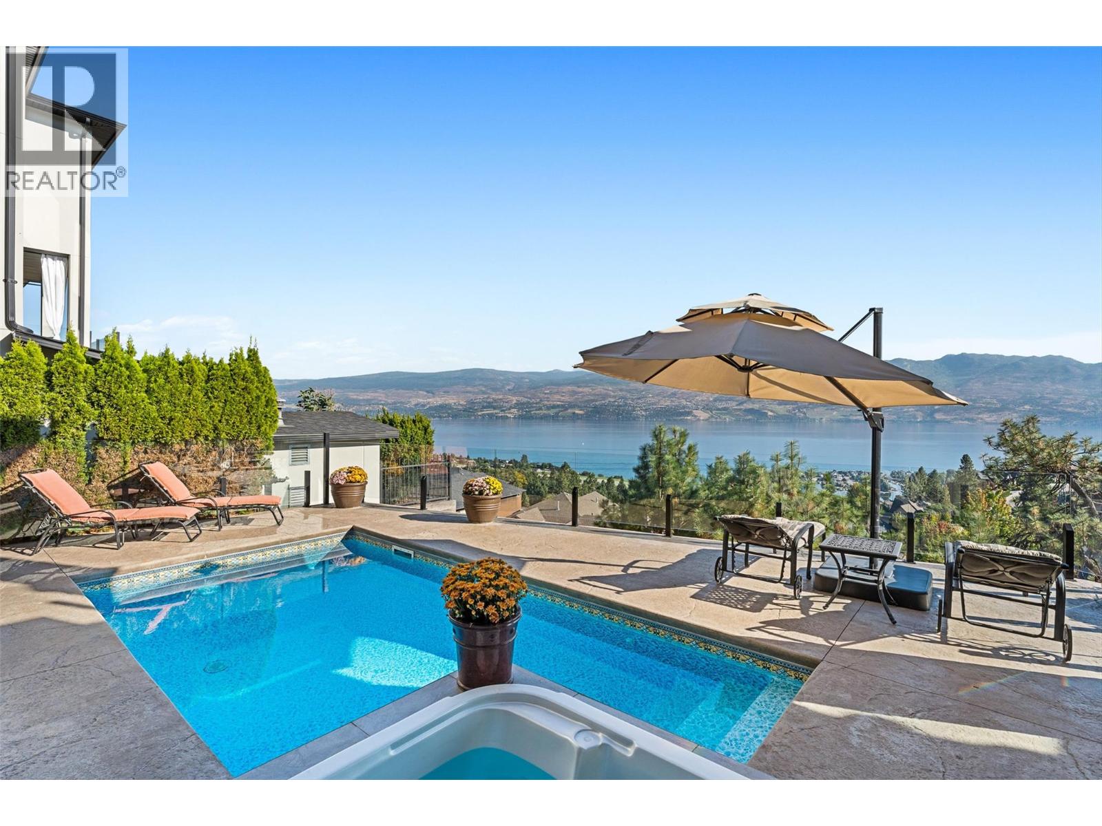 3211 Pinot Noir Place, West Kelowna