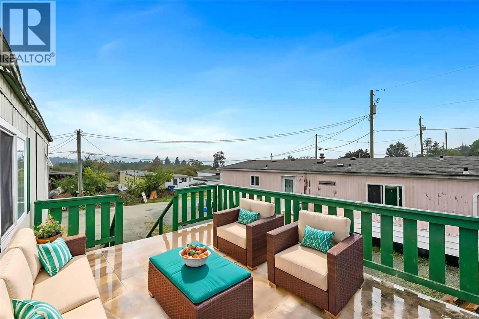 20 7390 West Saanich Rd, Central Saanich