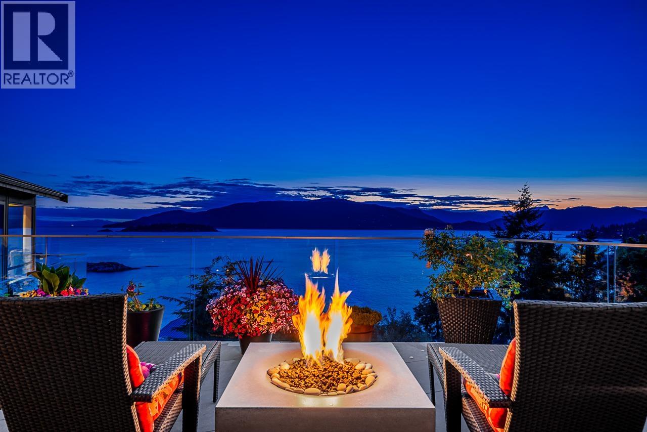 5134 PITCAIRN PLACE, West Vancouver