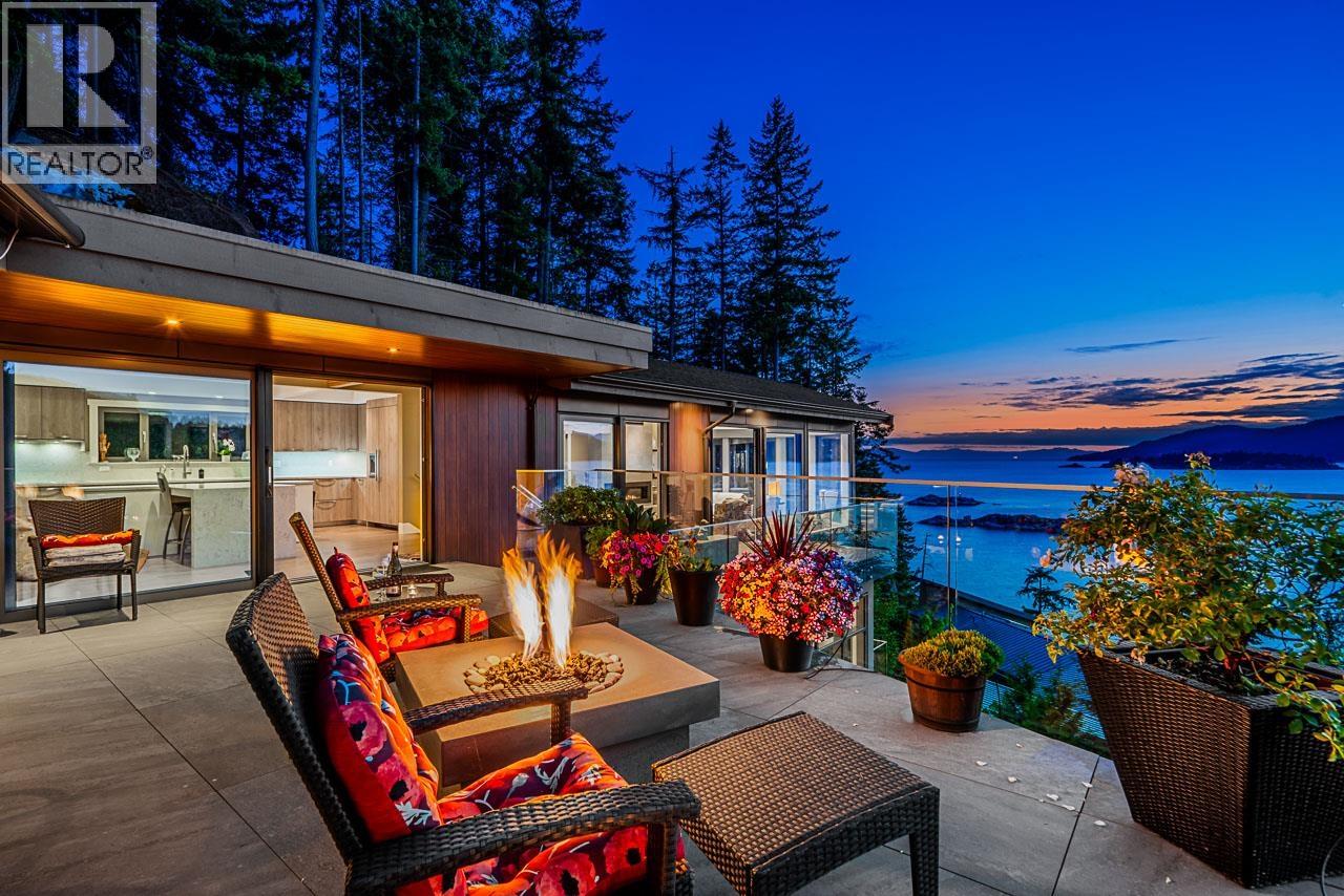 5134 PITCAIRN PLACE, West Vancouver