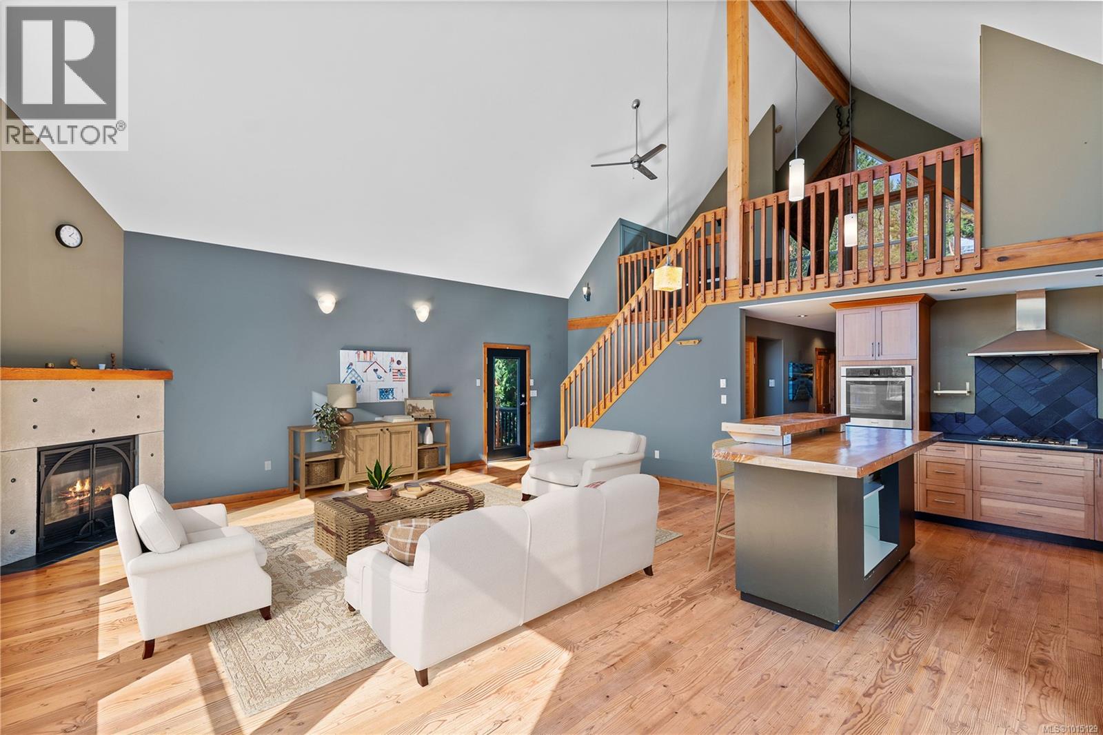 2405 Lindsey Rd, Nanaimo