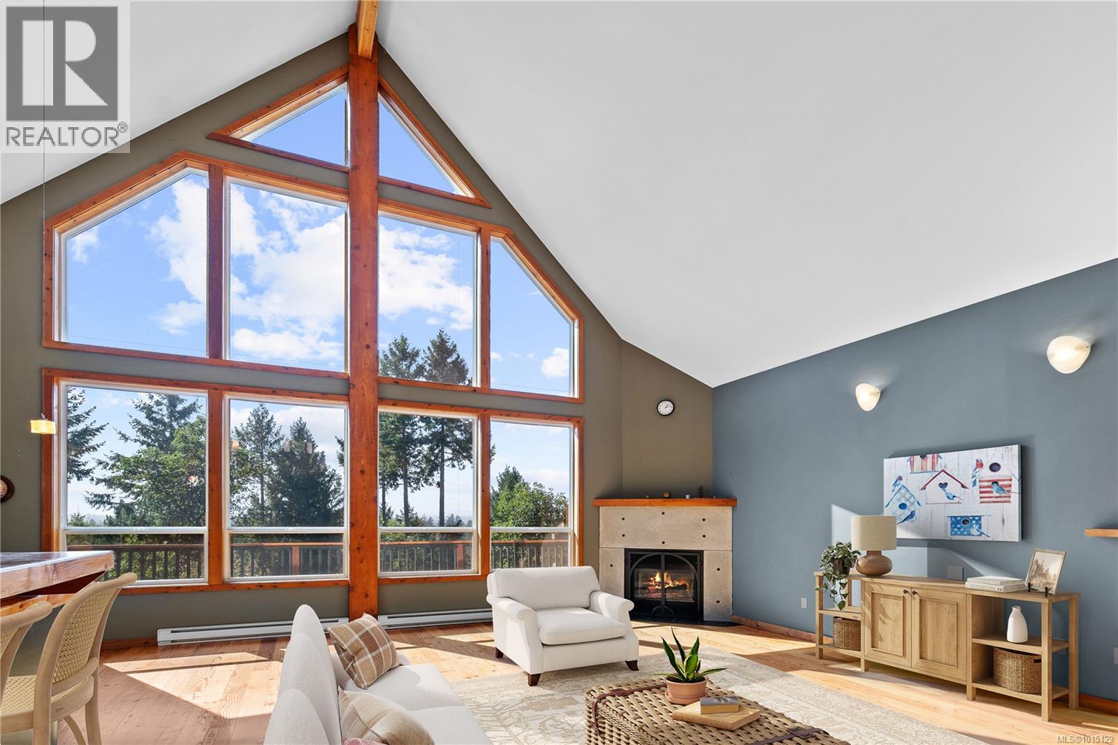 2405 Lindsey Rd, Nanaimo
