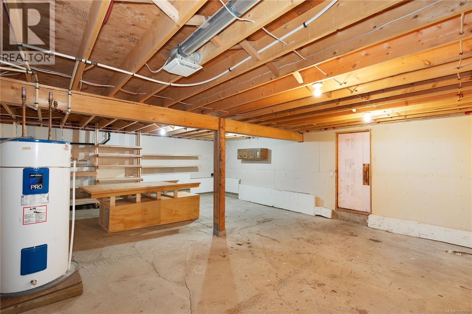2405 Lindsey Rd, Nanaimo