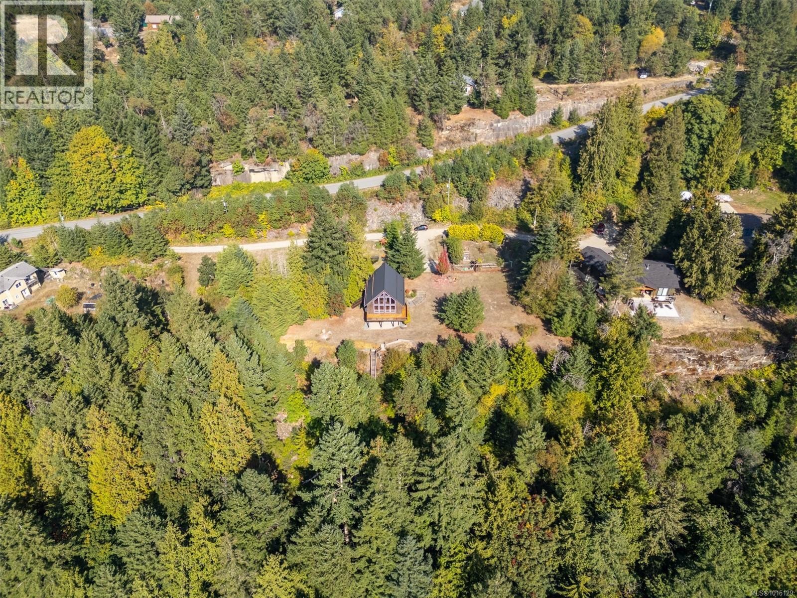 2405 Lindsey Rd, Nanaimo