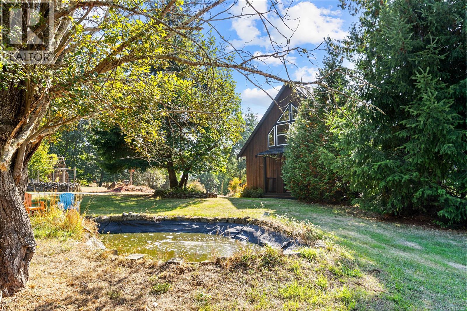 2405 Lindsey Rd, Nanaimo
