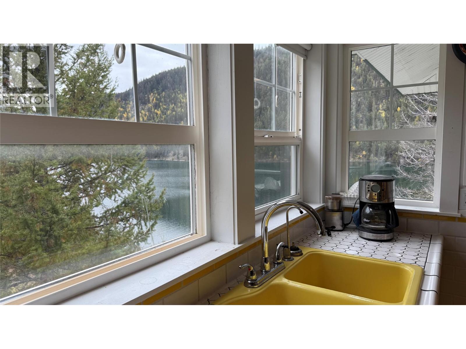 4014 Summers Creek Road, Princeton