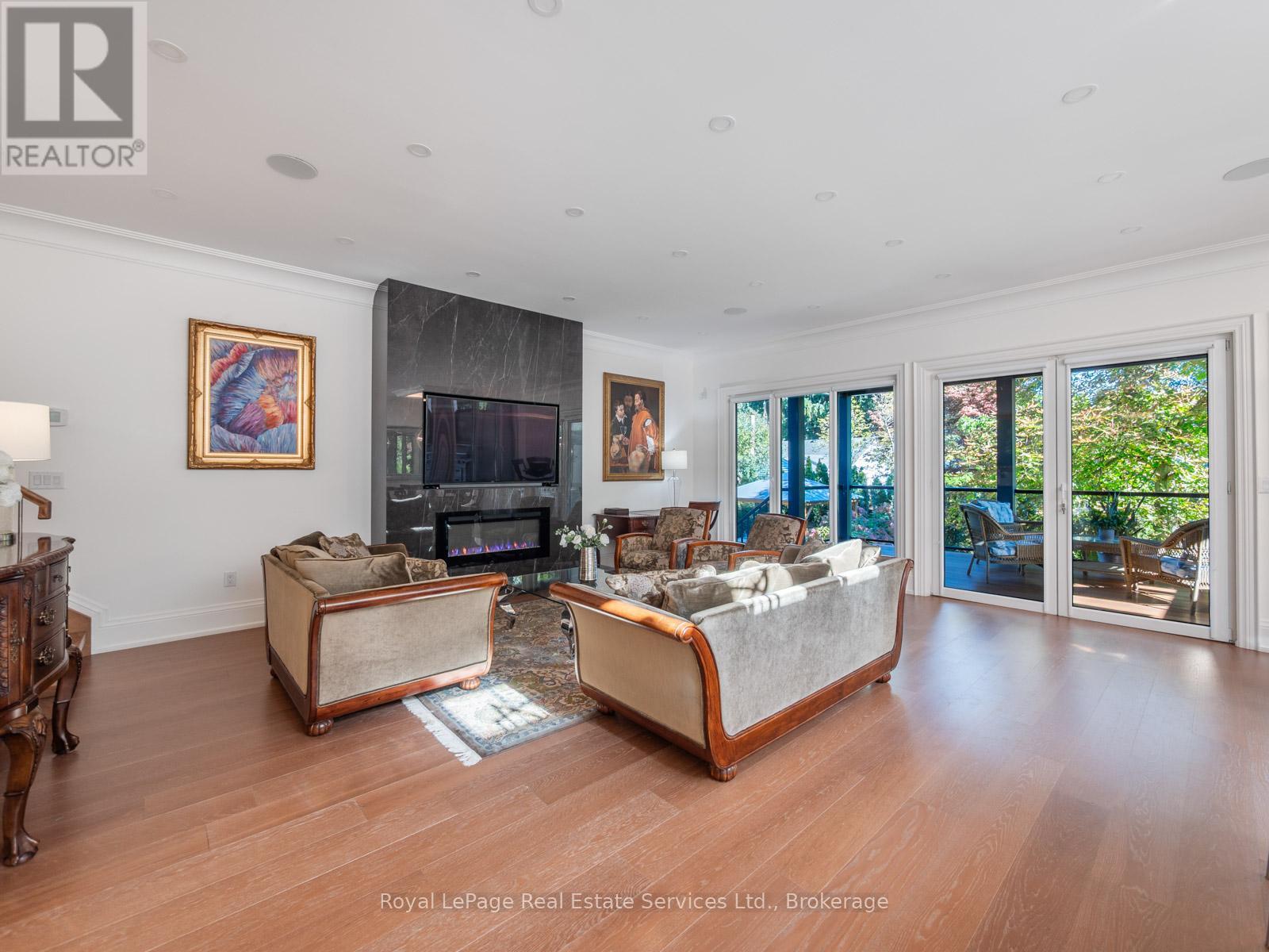 36 ANDERSON STREET - Photo 5 of 50, Oakville (CO Central), Ontario