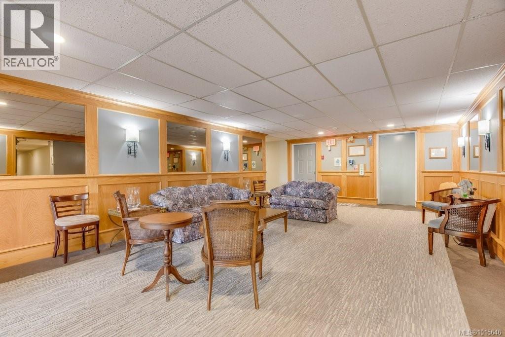216 390 Island Hwy S, Campbell River