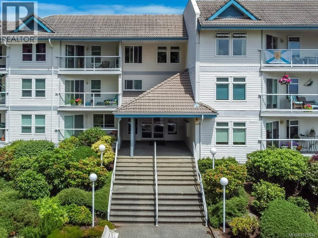 216 390 Island Hwy S, Campbell River