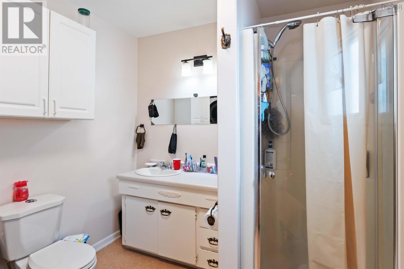 Property 11 of 46 of 796 & 800 Main Street