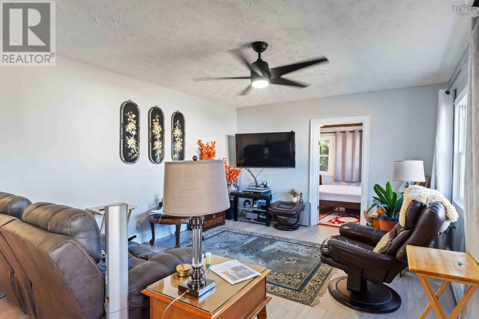 Property 3 of 46 of 796 & 800 Main Street