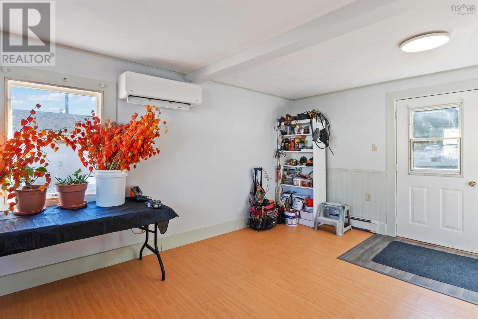 Property 9 of 46 of 796 & 800 Main Street