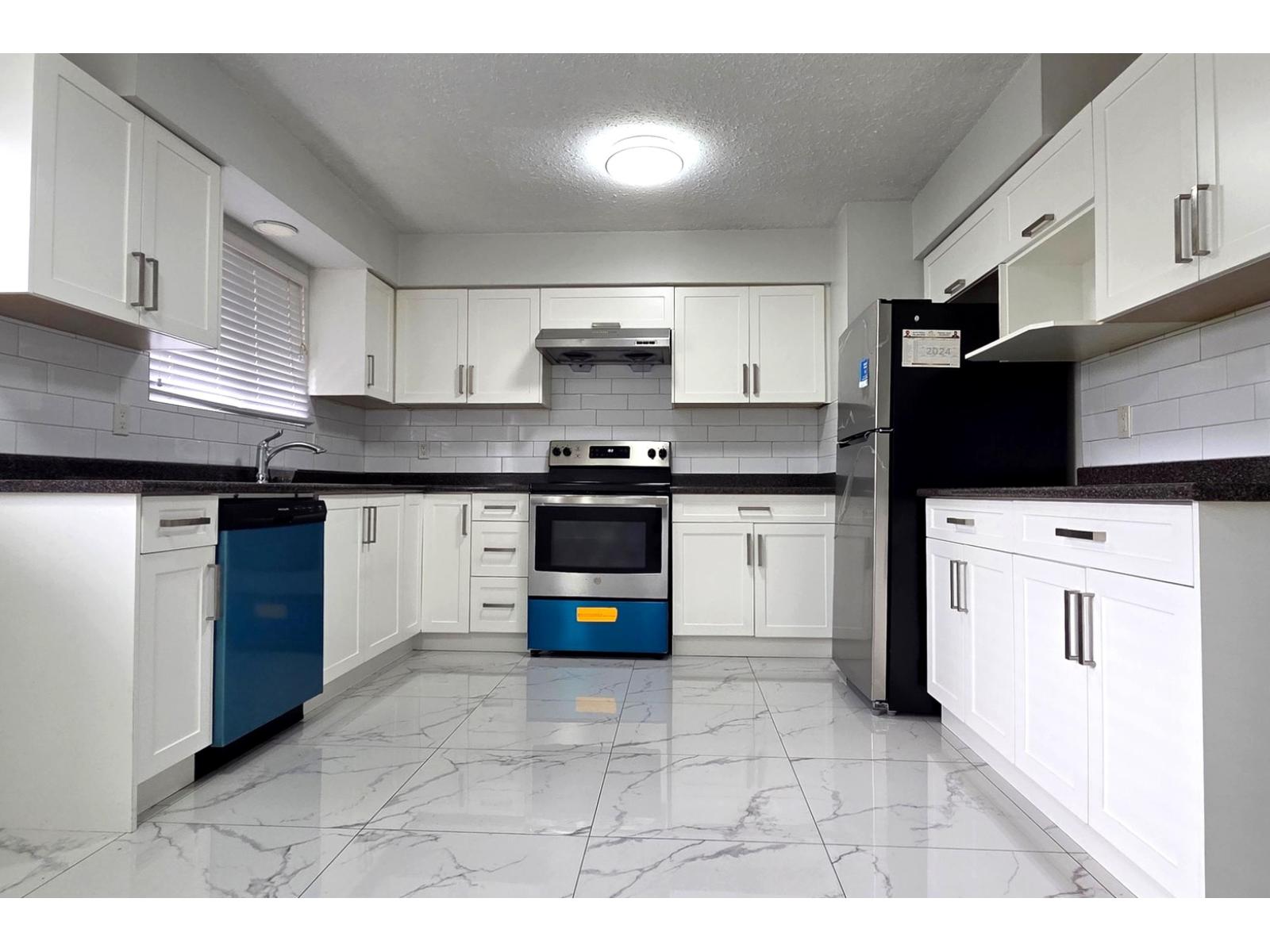 14991 76 AVENUE, Surrey