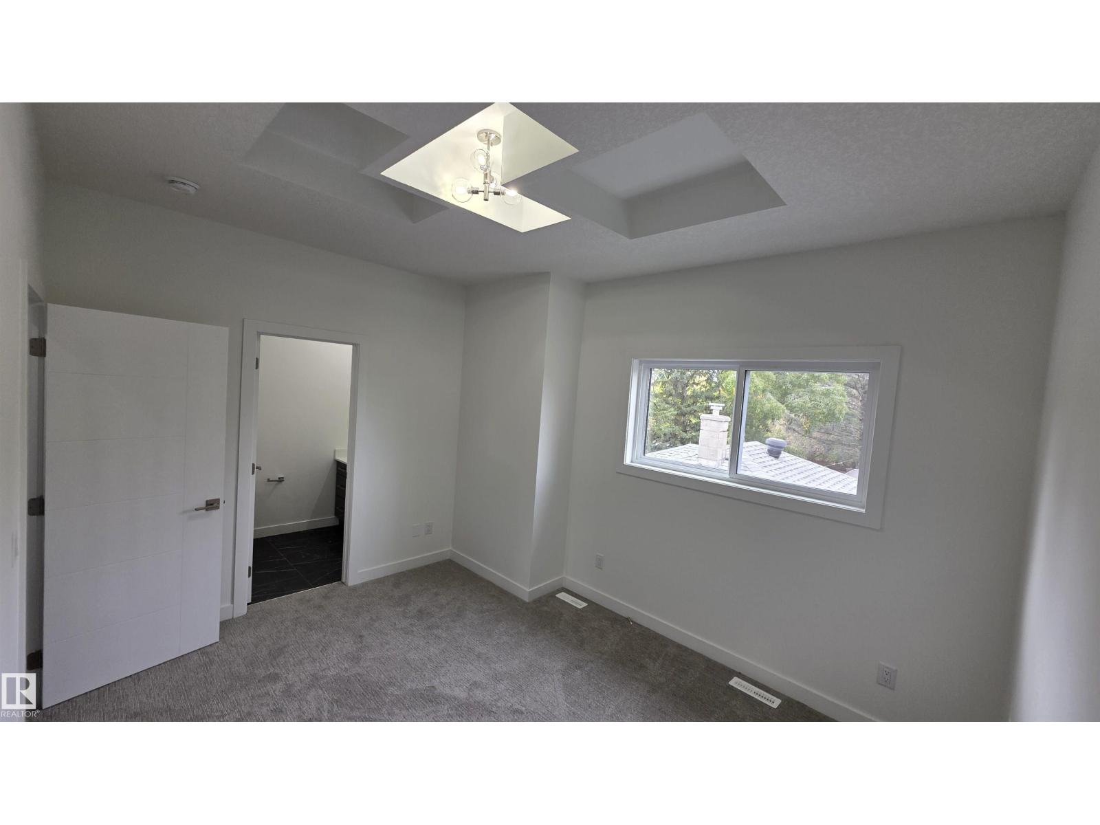 6704 109 ST NW, Edmonton