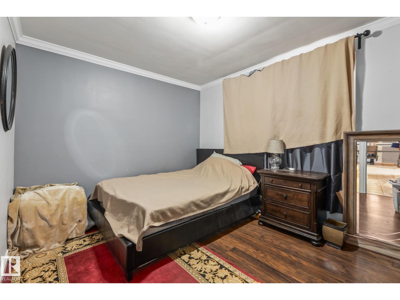 Single Family House Bungalow for Sale in /  ST NW Edmonton 