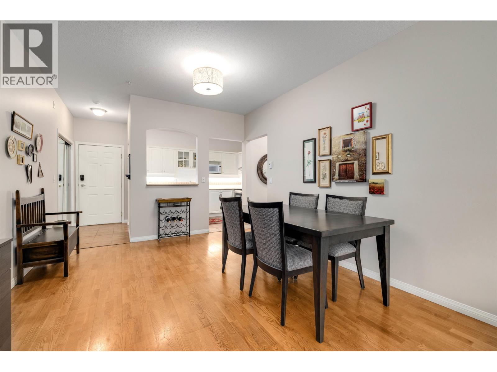 #121-12931 RAILWAY Avenue, Richmond