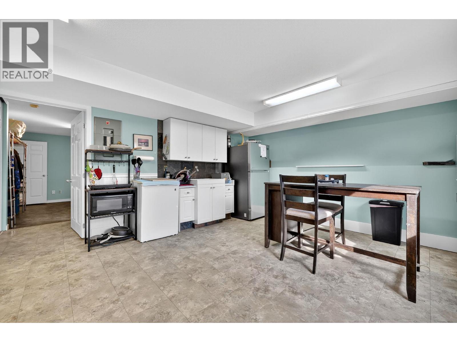 41 6400 Spencer Road, Kelowna