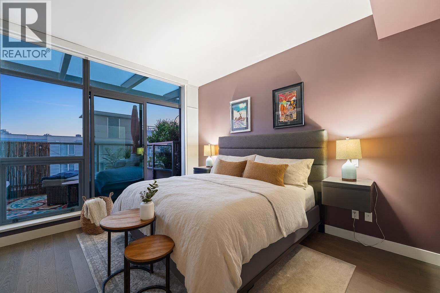 1606 288 W 1ST AVENUE, Vancouver