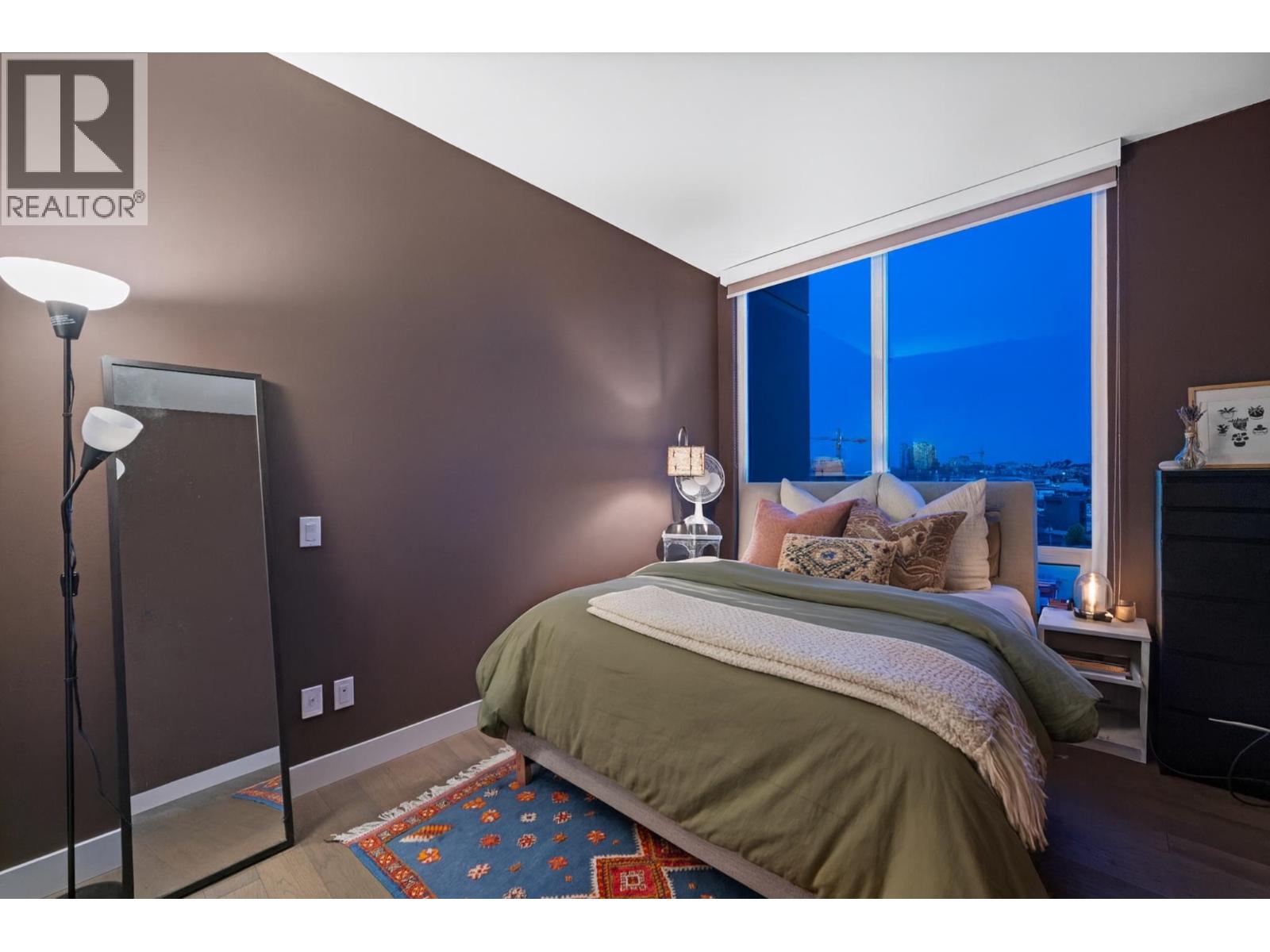 1606 288 W 1ST AVENUE, Vancouver