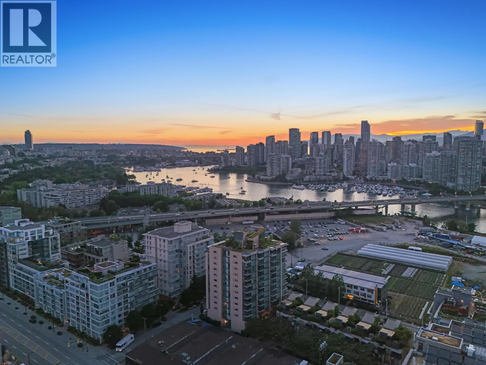 1606 288 W 1ST AVENUE, Vancouver