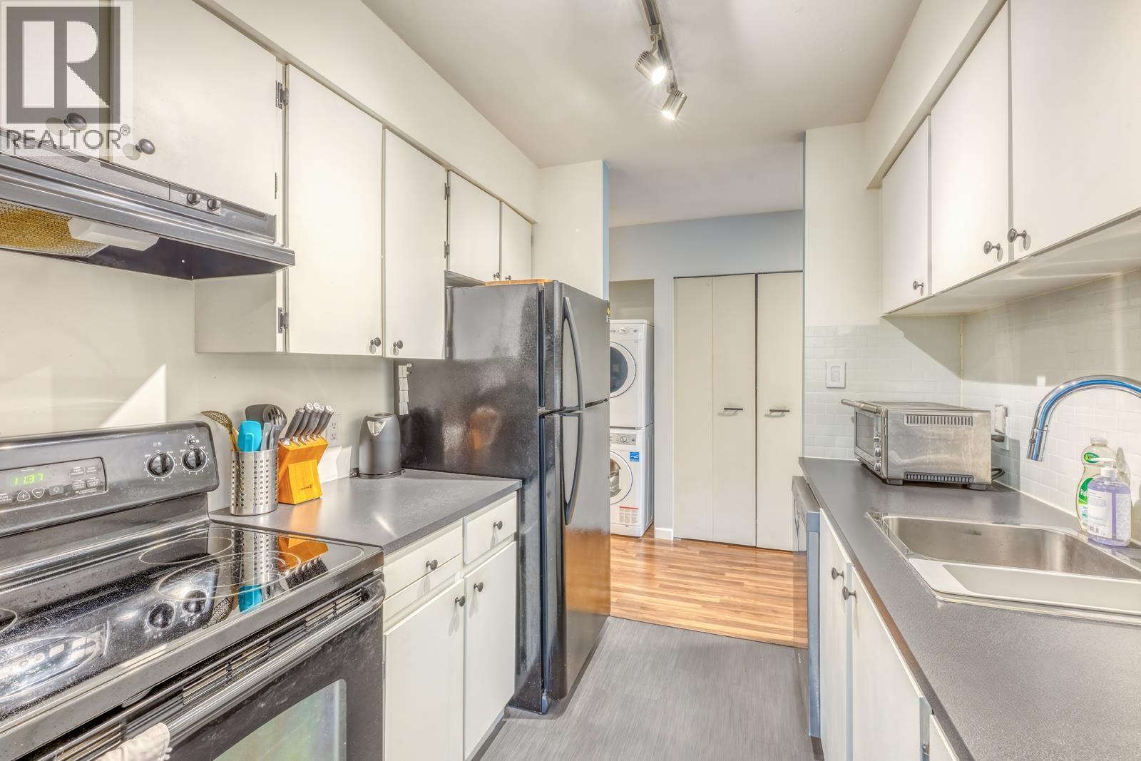 204 2222 PRINCE EDWARD STREET, Vancouver