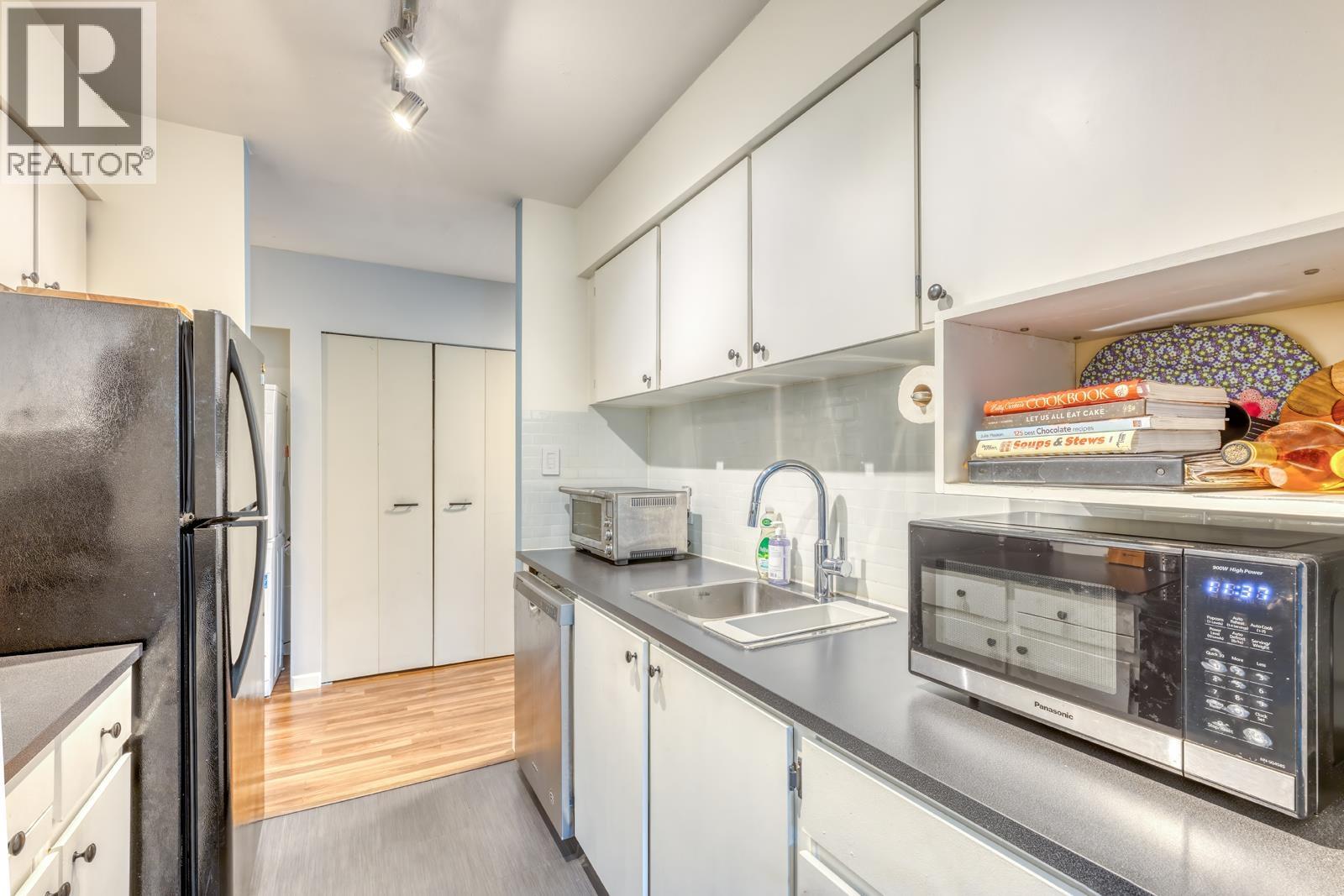 204 2222 PRINCE EDWARD STREET, Vancouver