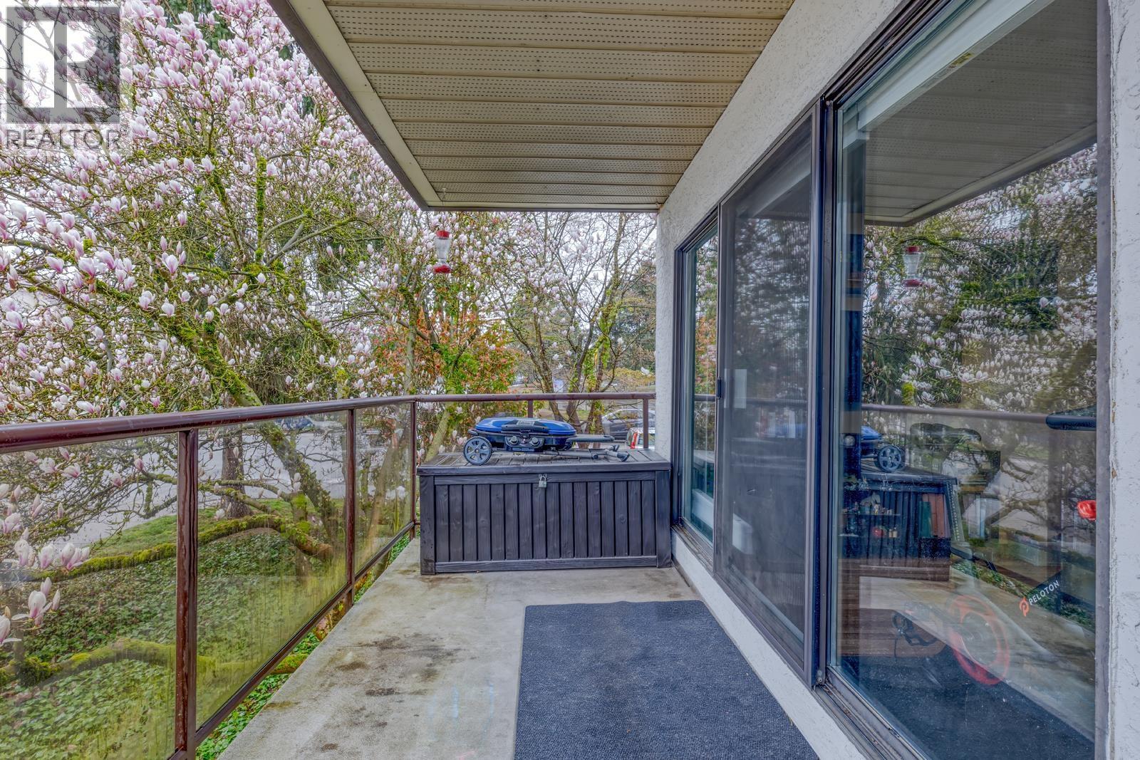 204 2222 PRINCE EDWARD STREET, Vancouver