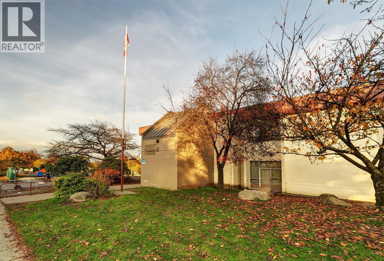 204 2222 PRINCE EDWARD STREET, Vancouver