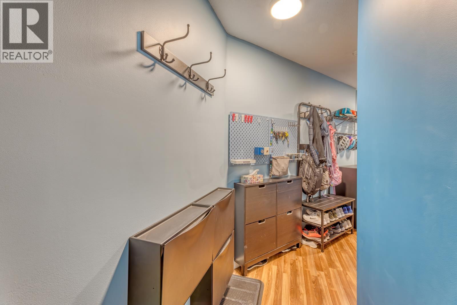 204 2222 PRINCE EDWARD STREET, Vancouver