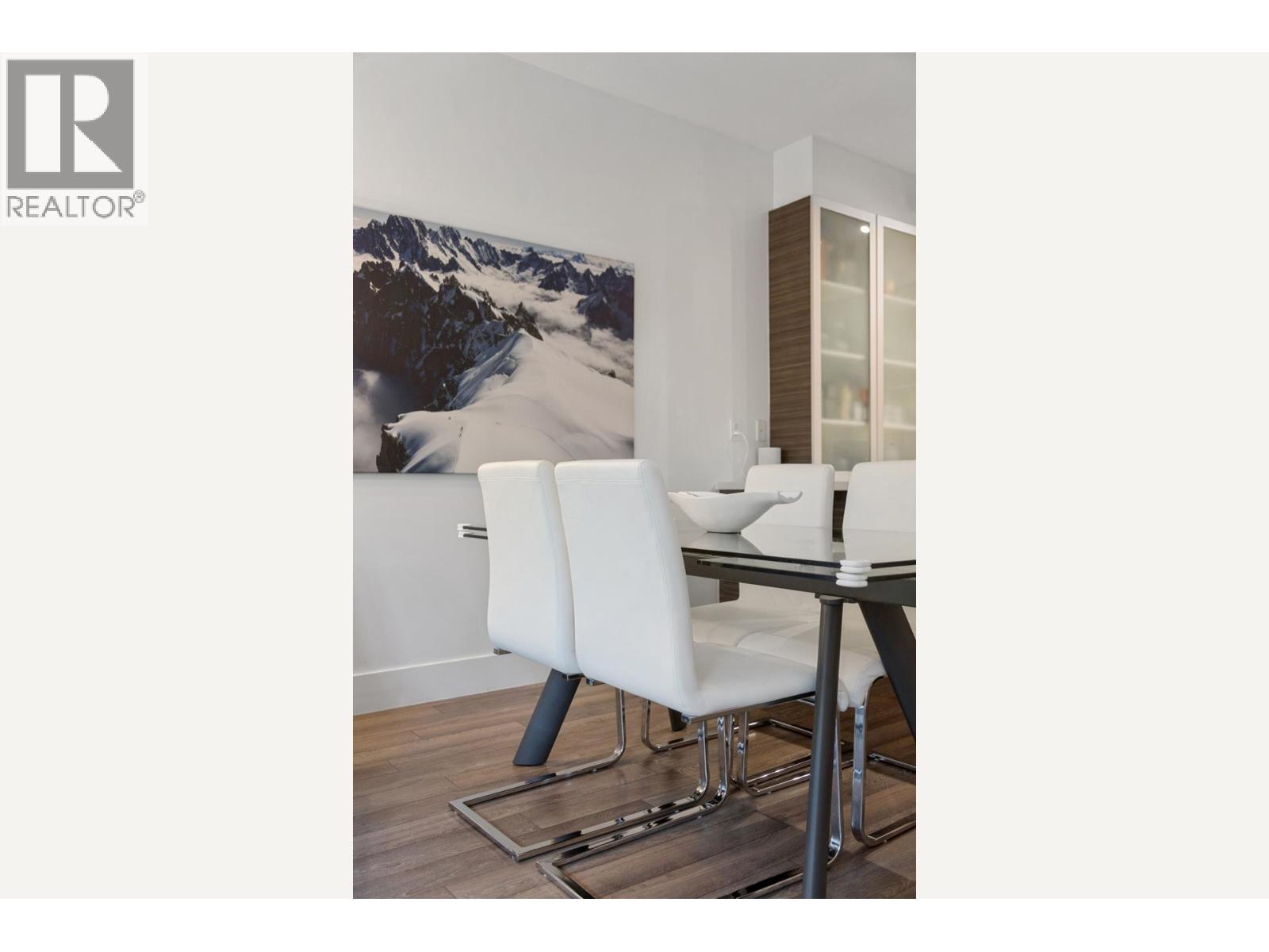 406 3606 ALDERCREST DRIVE, North Vancouver