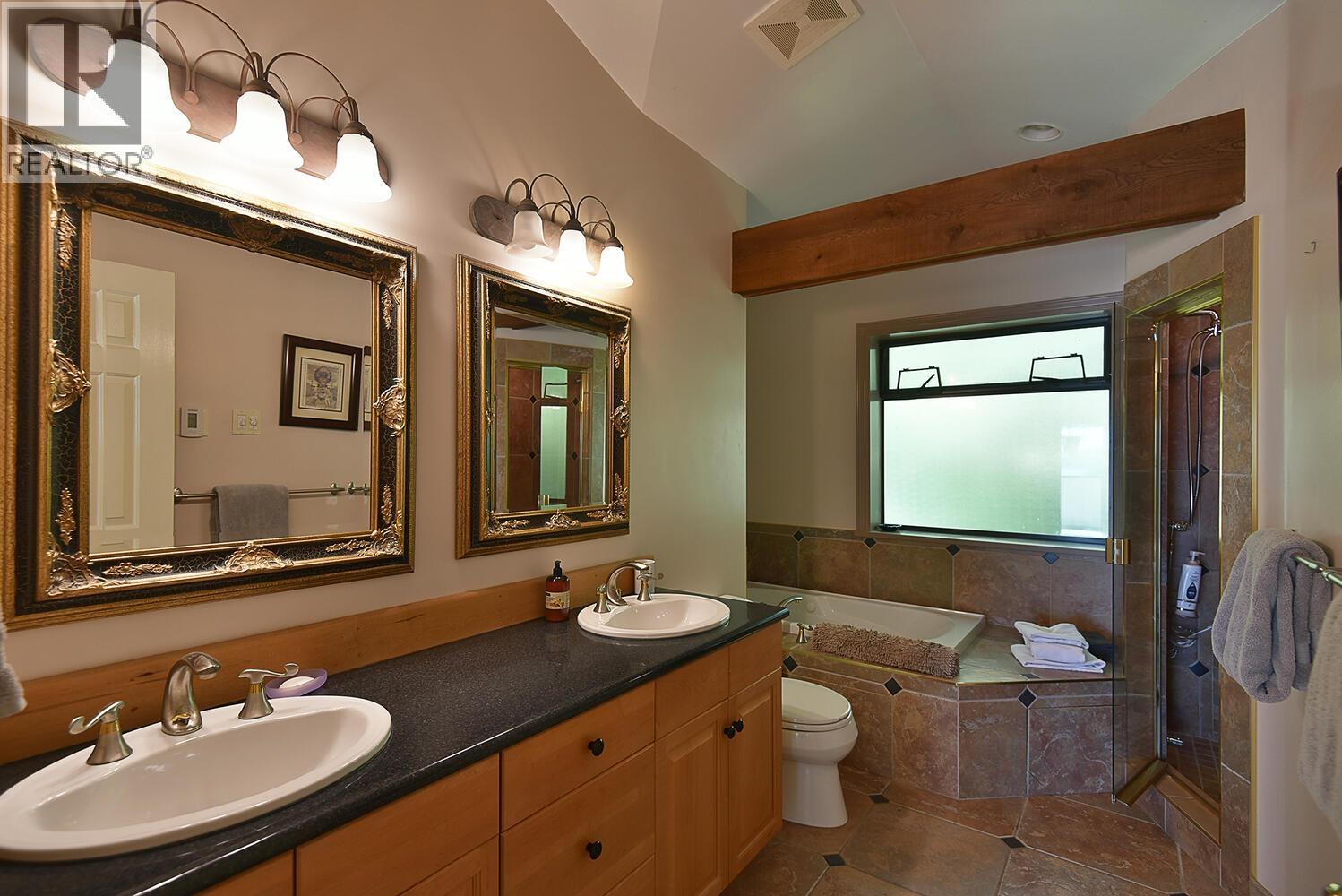 4836 SINCLAIR BAY ROAD, Garden Bay