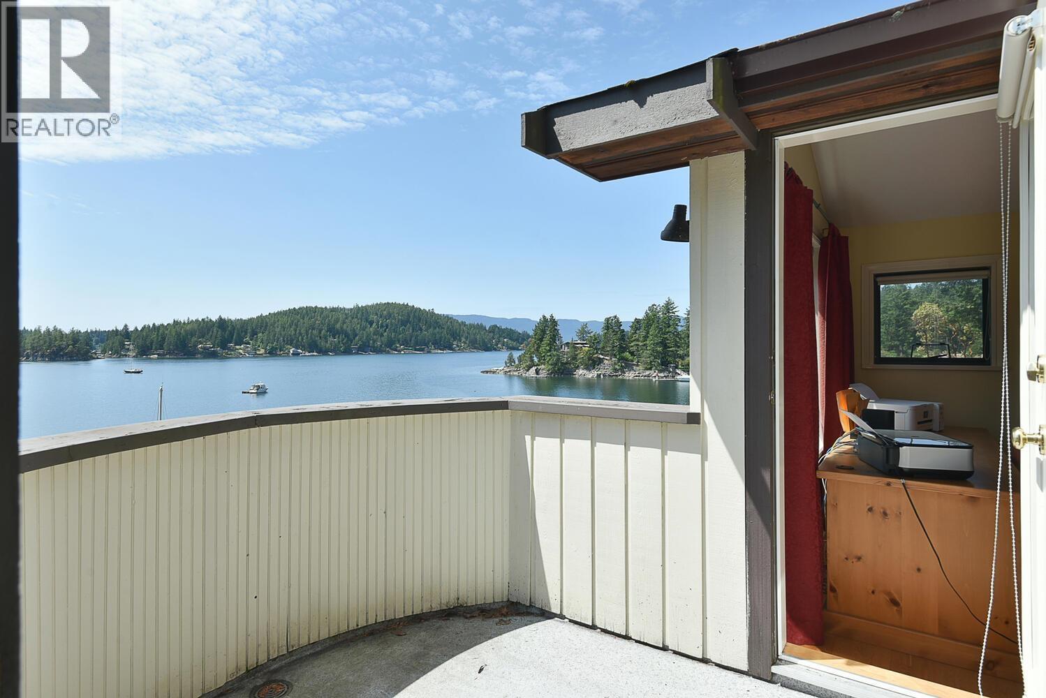 4836 SINCLAIR BAY ROAD, Garden Bay