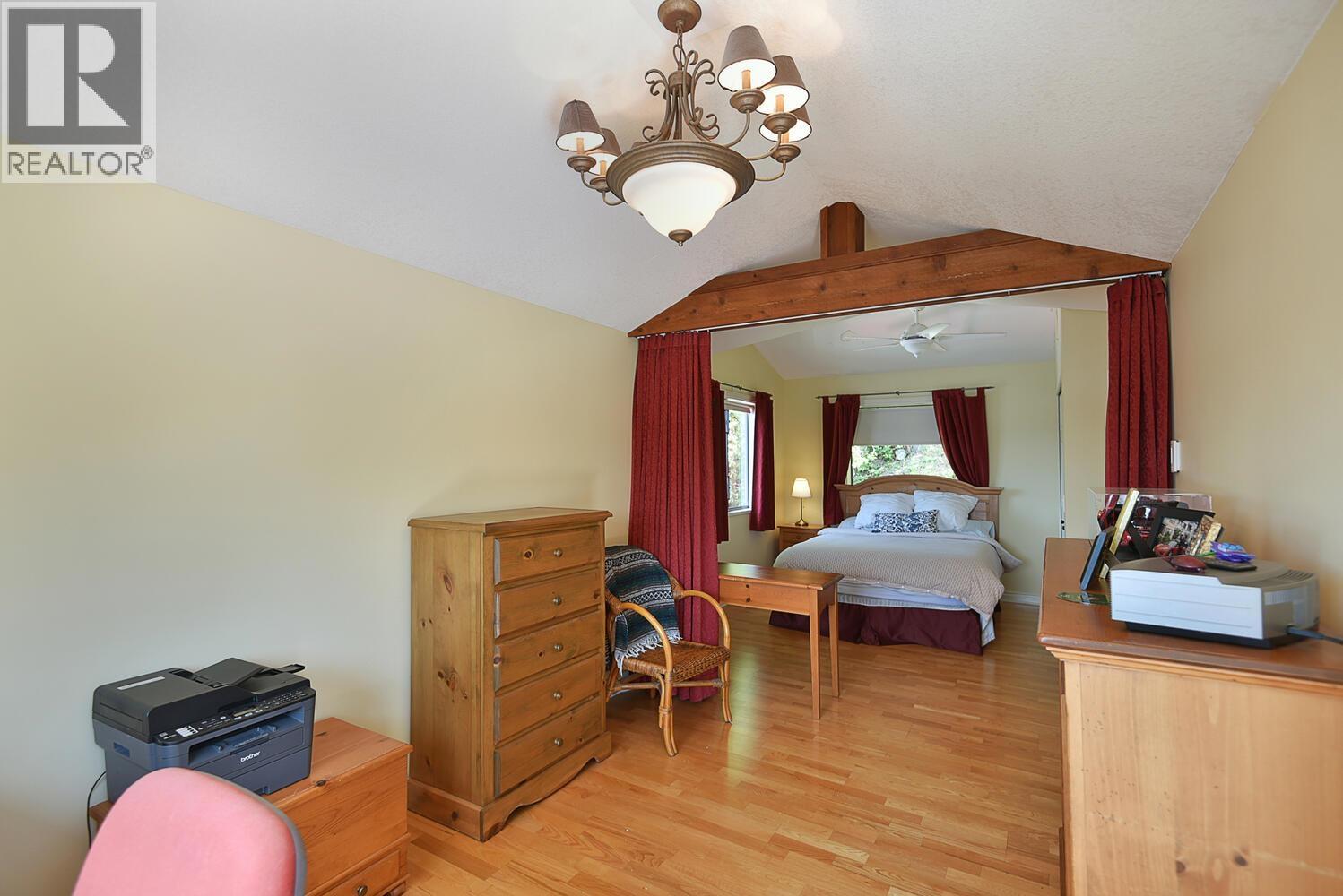 4836 SINCLAIR BAY ROAD, Garden Bay