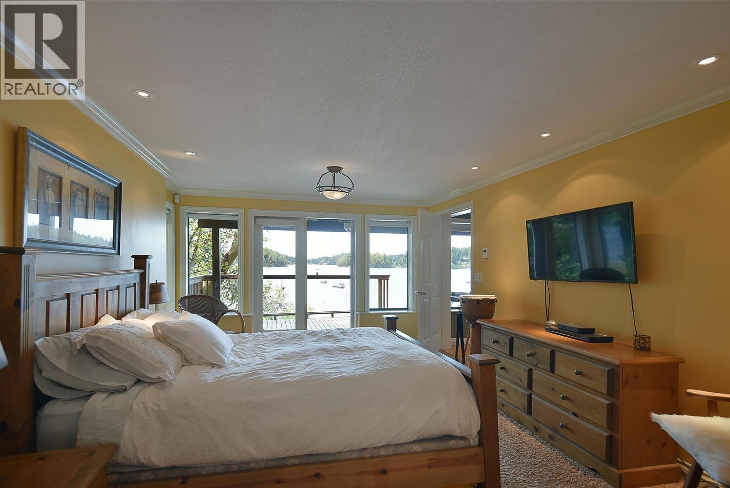 4836 SINCLAIR BAY ROAD, Garden Bay