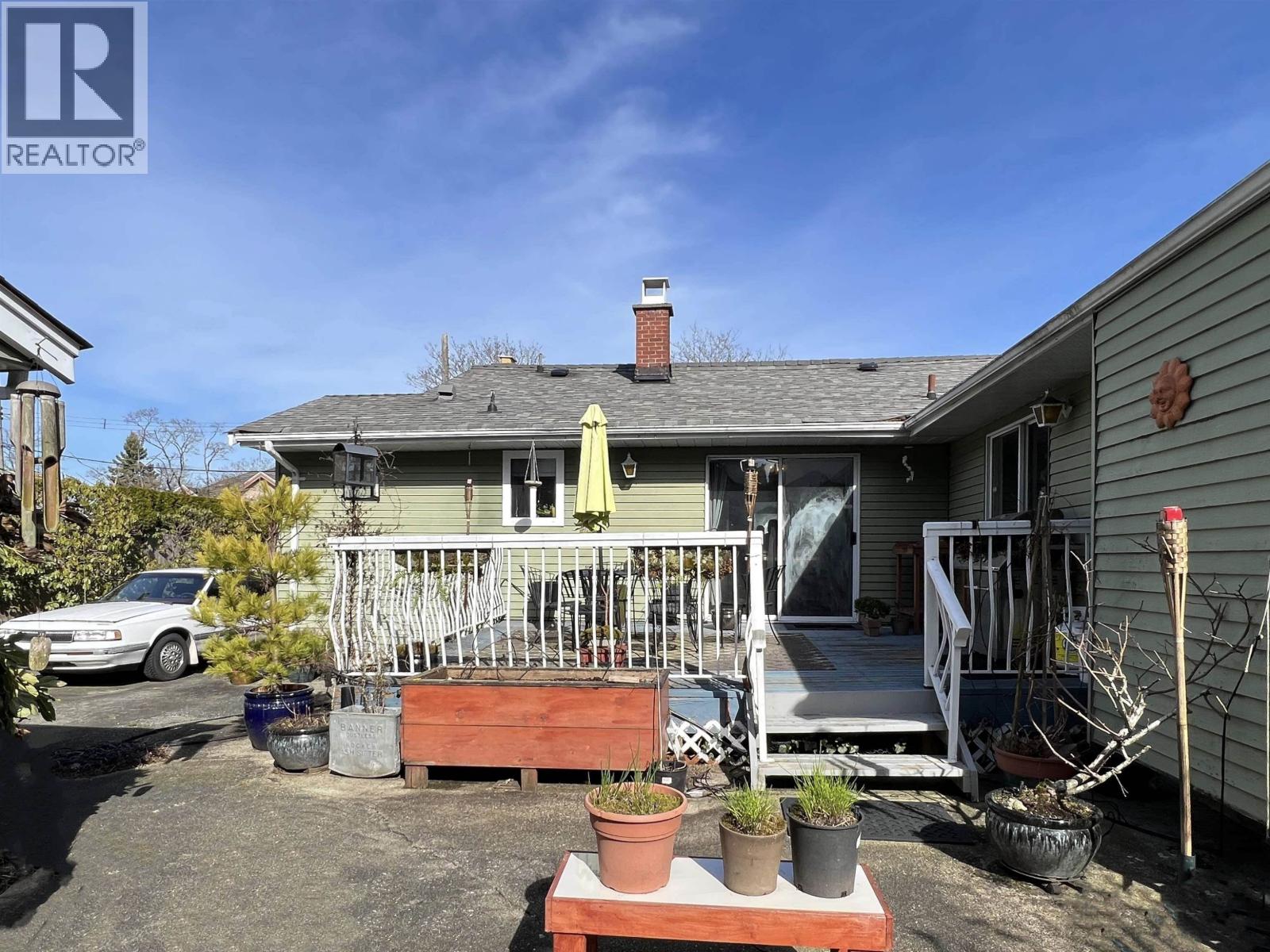 8520 ROBINSON Road, Richmond