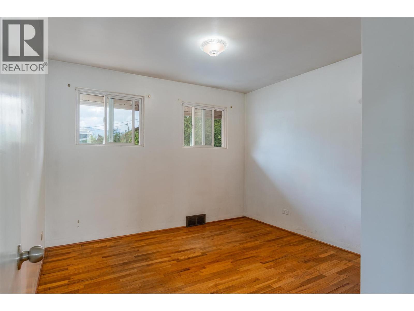3141 Highway Drive, Trail