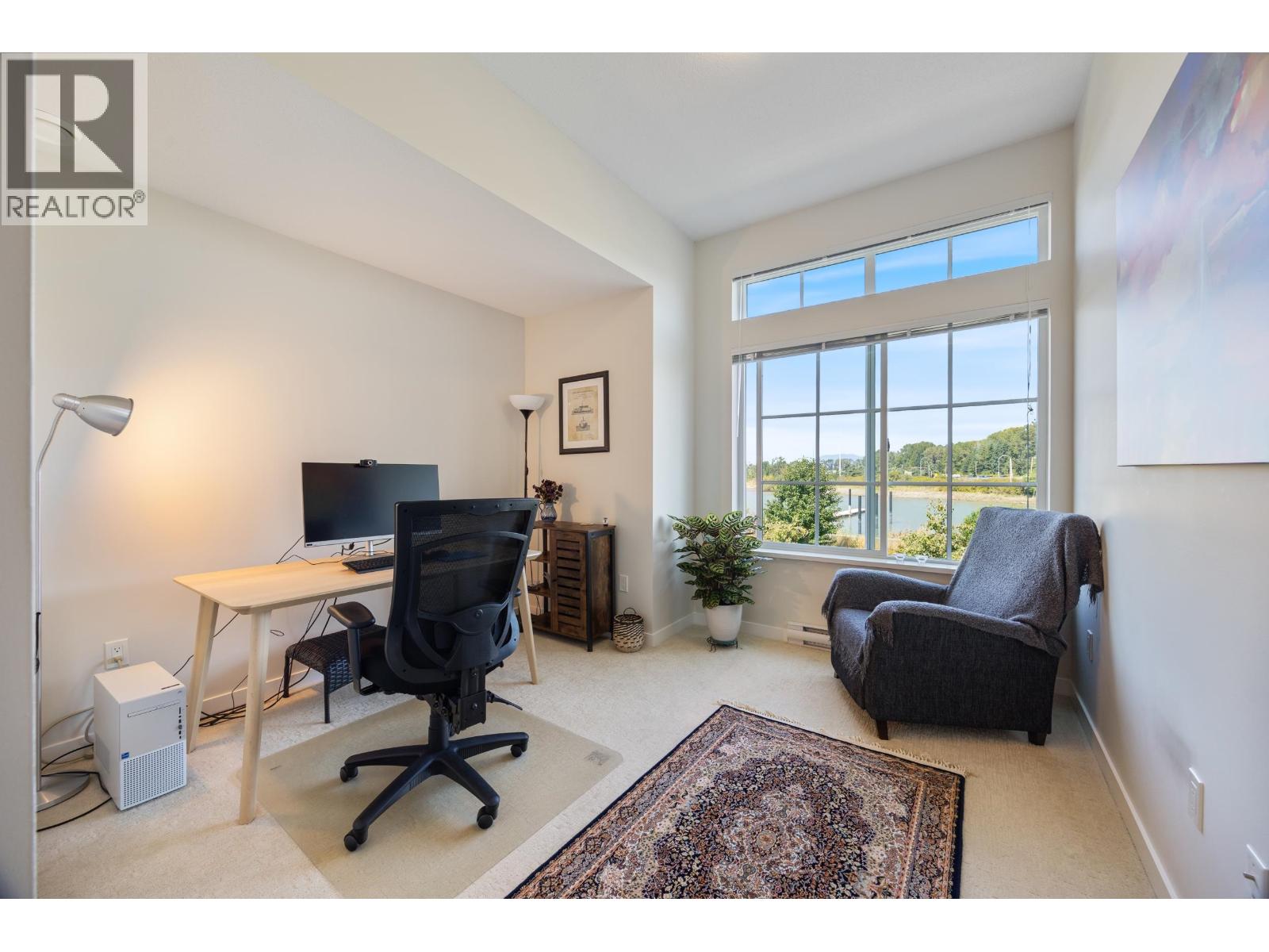 #12B-5551 ADMIRAL Way, Ladner