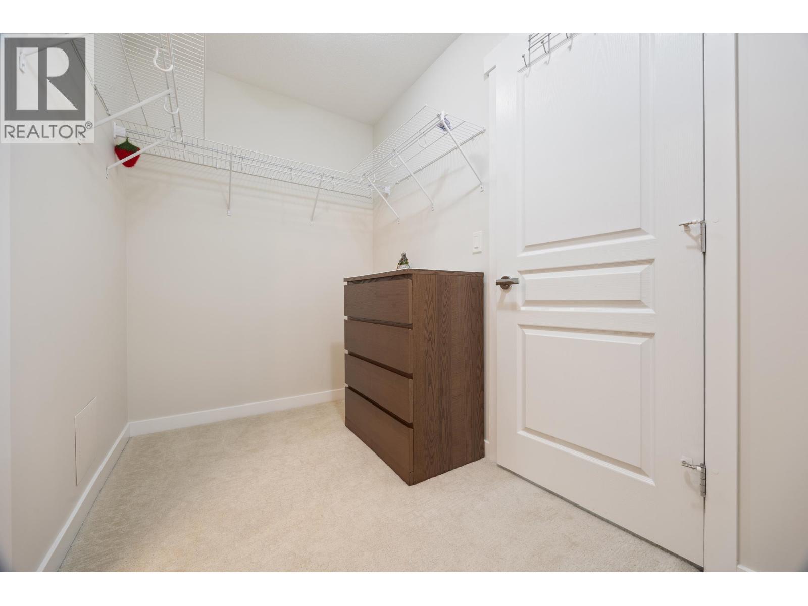 #12B-5551 ADMIRAL Way, Ladner