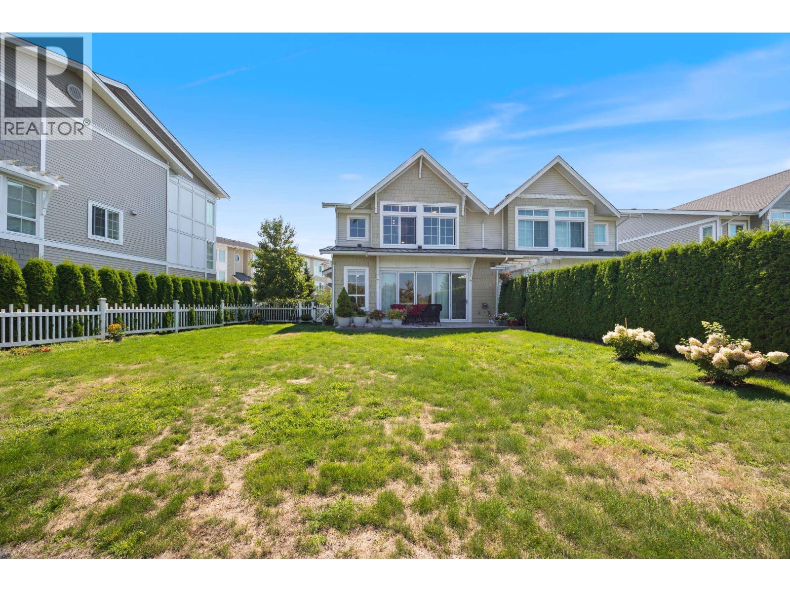 #12B-5551 ADMIRAL Way, Ladner