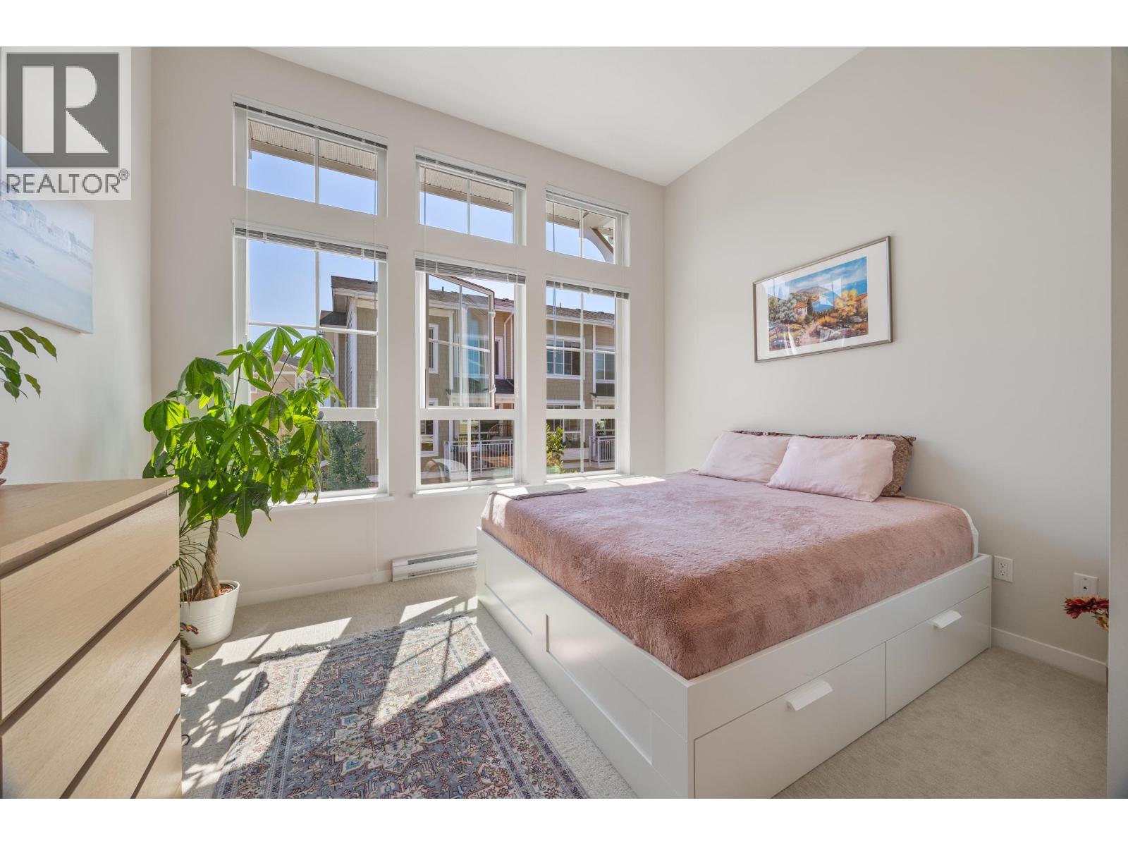 #12B-5551 ADMIRAL Way, Ladner